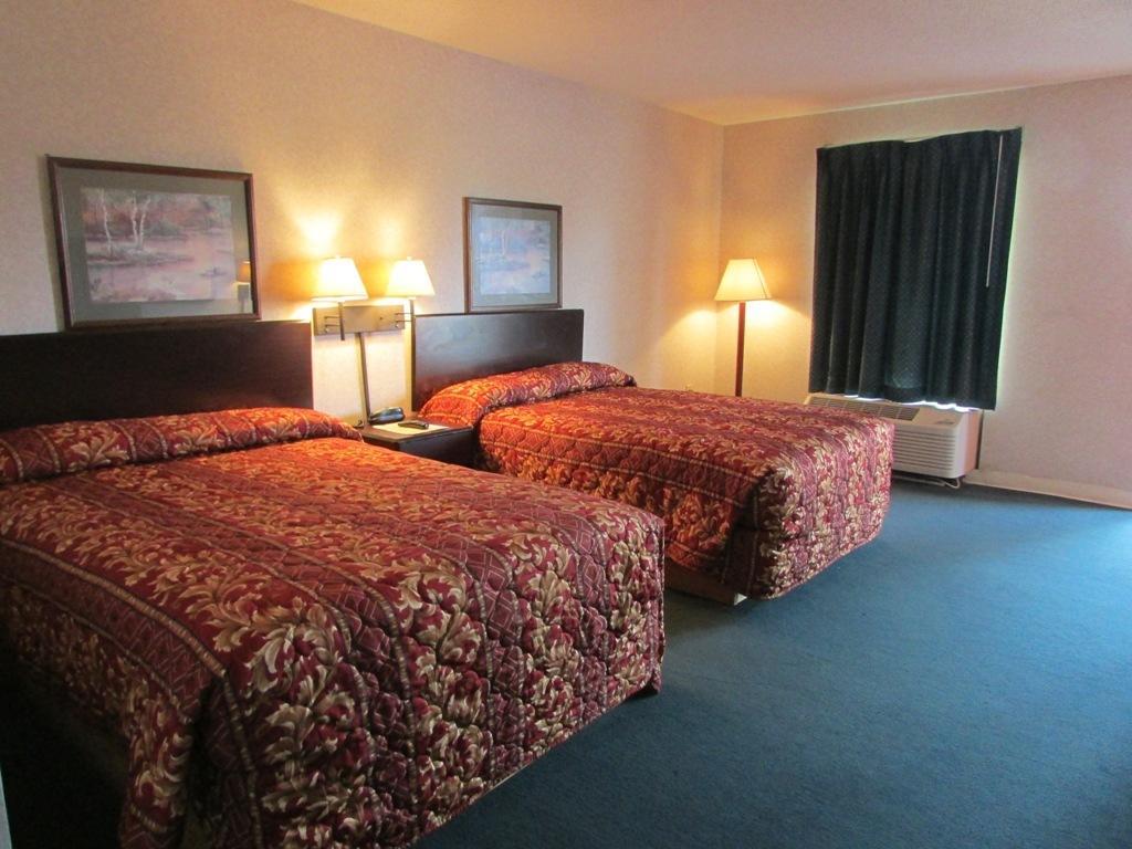 New Valdosta Inn And Suites Pokoj fotografie