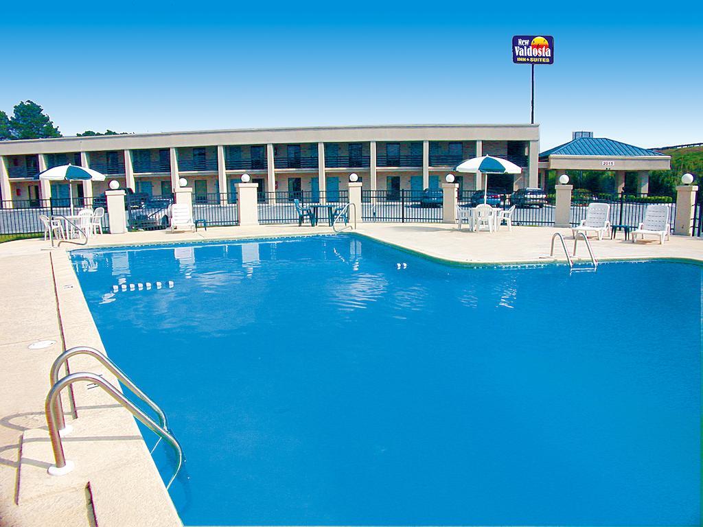 New Valdosta Inn And Suites Exteriér fotografie